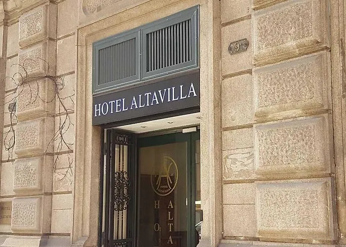 Otel Altavilla 2*